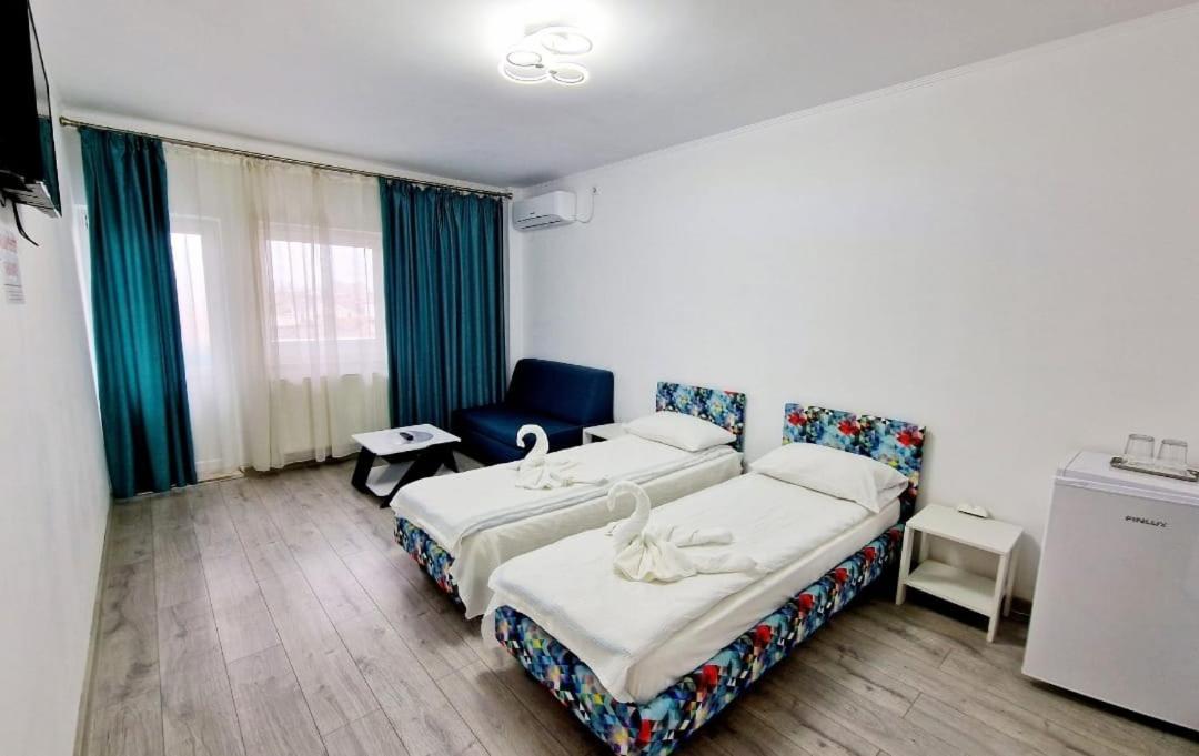 Ares Hotel Констанца Екстериор снимка